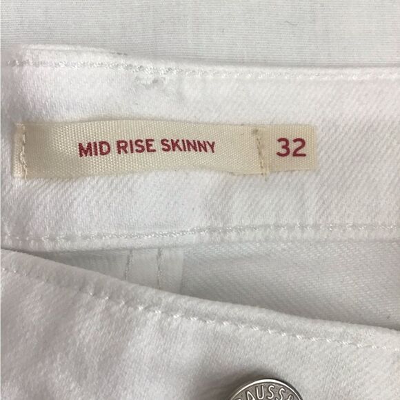 Levi’s White Classic Mid Rise Skinny Jeans New Size 32 - Picture 5 of 9